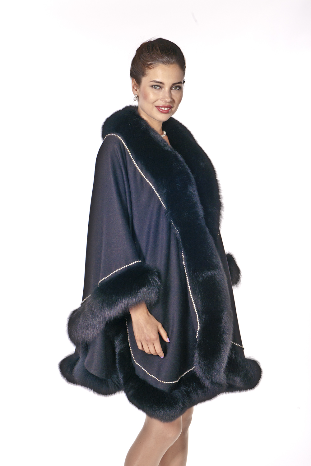 real cashmere cape with fox trim-black fox