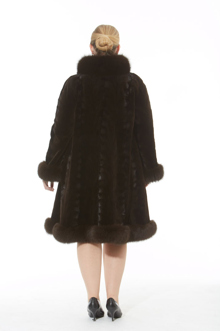 Mahogany Mink 3/4 Coat with Fox Tuxedo – Vollbracht Furs